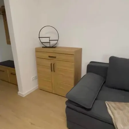 Apartment Moderne Bei Weimar Bis 4 Personen Mit Parkplatz *